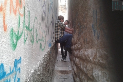 Andria: «La strada più stretta d'Italia l'abbiamo noi». Ma al Comune non interessa